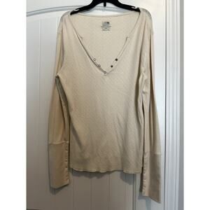 The North Face Size Large Long Sleeve Top
